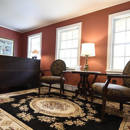 The Chase House Inn Cornish Экстерьер фото