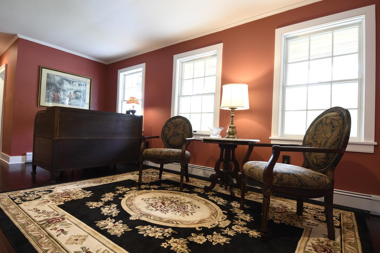 The Chase House Inn Cornish Экстерьер фото